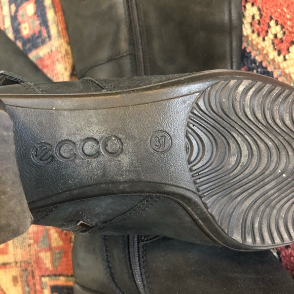 Ecco leather black boots excellent condition - Picture 8 of 10